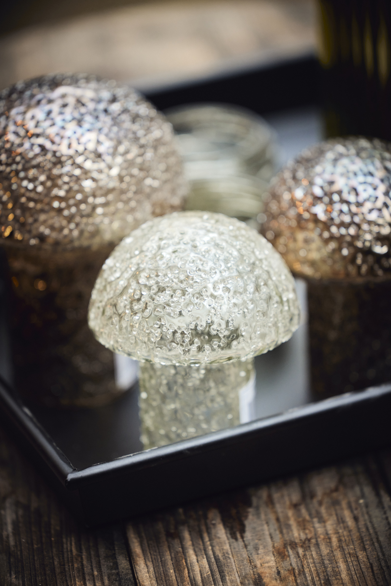 Szklany grzyb dekoracyjny do wnętrz 12 cm